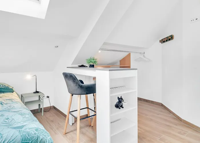 Appartamento 8 - Near Place De Paris *